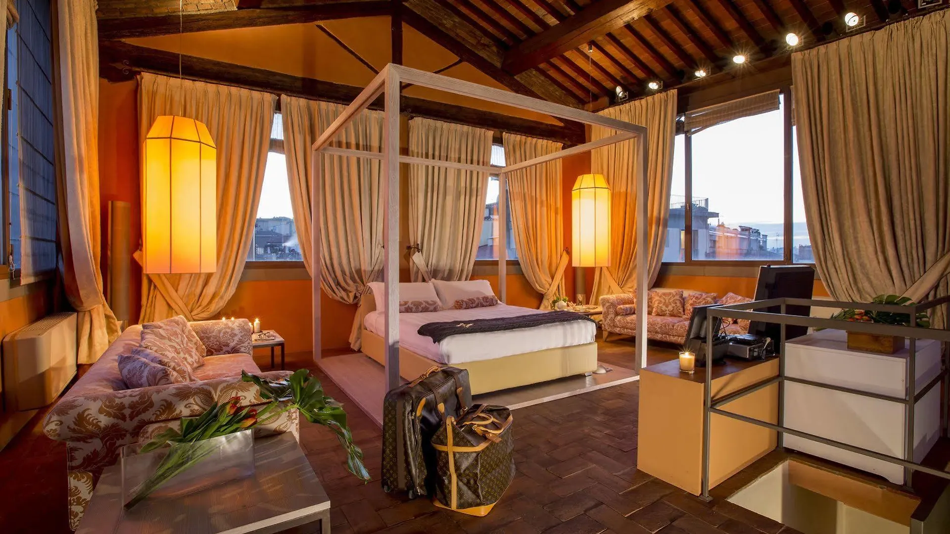 פירנצה Torre Mannelli Suites בית הארחה