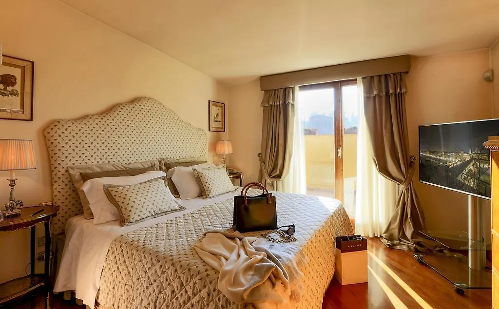 Torre Mannelli Suites Firenze 0*,  Italia